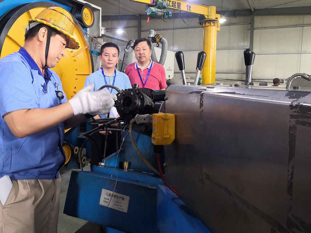 物產中大元通電纜有限公司成功舉辦電線電纜行業(yè)特有工種職業(yè)技能鑒定考試